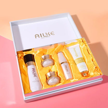 Whitening & Hydrating Face Care Set