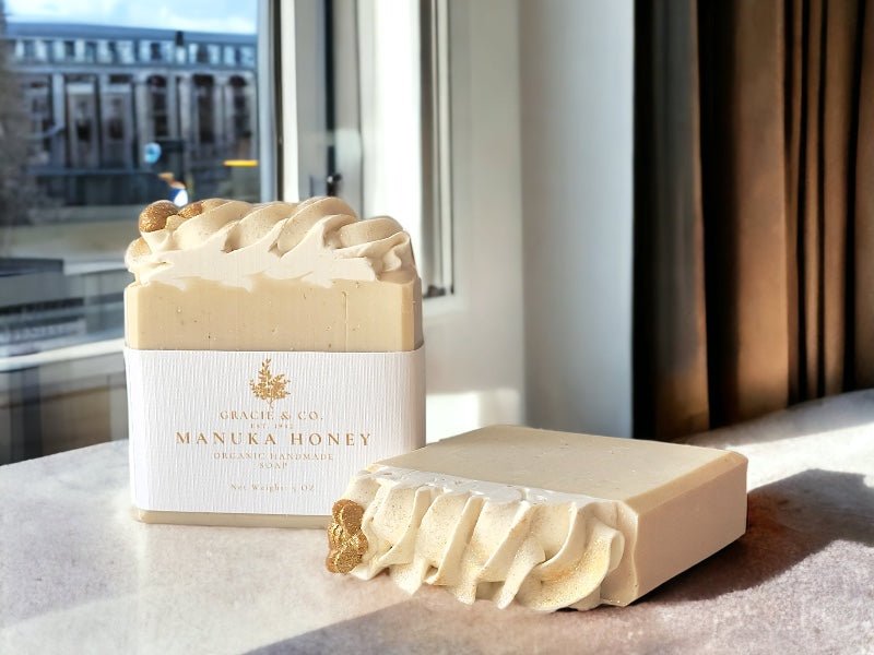Manuka Honey Oats & Coconut Milk Soap